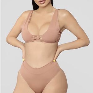 Fashion nova bathing suit